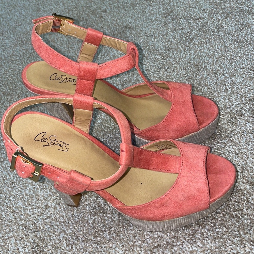 City Streets Sueded Heels